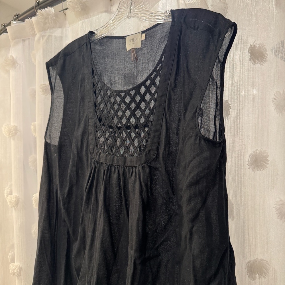 HD in Paris Black Sleeveless Blouse
